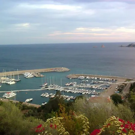 Meraviglioso Sul Porto Santa Maria Navarrese